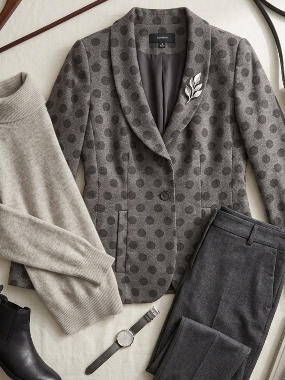 Emporio Armani Gray Polka Dot Tailored Blazer IT 44 US 8 Office Siren Old Money